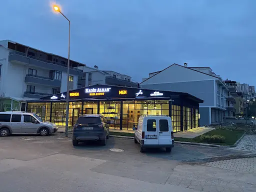 Kadir Alkan Hair Artist Bay Bayan Kuaför Yahya kaptan İzmit Kocaeli 4