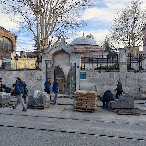 Birlik Vakfı Genel Merkez – Diğer (Güzellik), İstanbul (4. fotoğraf)