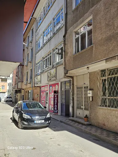 ELENAY BAYAN KUAFÖRÜ