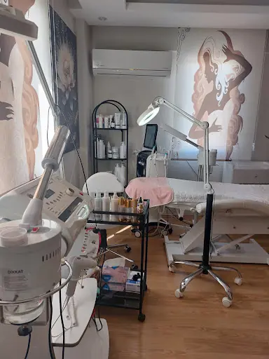 Nergiz Özkan Güzellik & Zayıflama 4