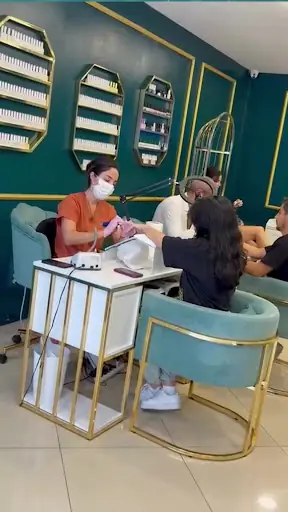 SAKİNE ÇAMCI BEAUTY & NAIL & GÜZELLİK MERKEZİ – Tırnak / Nail Studio, İstanbul (3. fotoğraf)