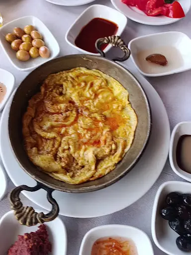 Öztürk Restoran Erfelek 3