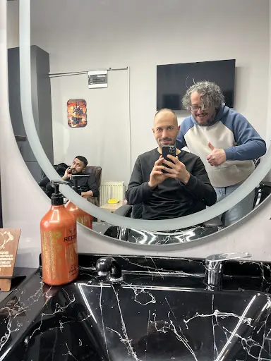 Saloon Kılıçlı 4