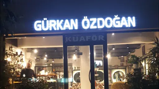 GÜRKAN ÖZDOĞAN KUAFÖR Black Rose 2