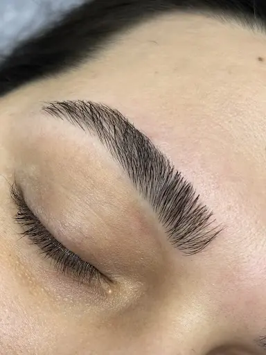 E&S BEAUTY SALOON 2