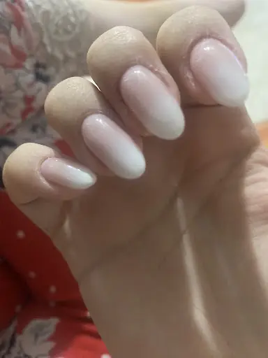 Seyfi Şengül Beauty – Tırnak / Nail Studio, İstanbul