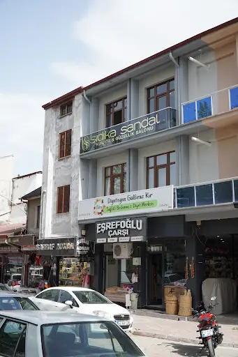 SIDIKA SANDAL KUAFÖR VE GÜZELLİK SALONU 2