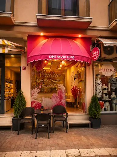 Emine Nailart Studio