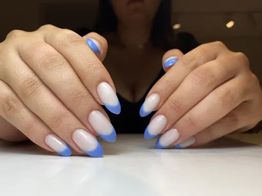 Ezgi ile Yeşimin tırnakları – Tırnak / Nail Studio, İstanbul (4. fotoğraf)