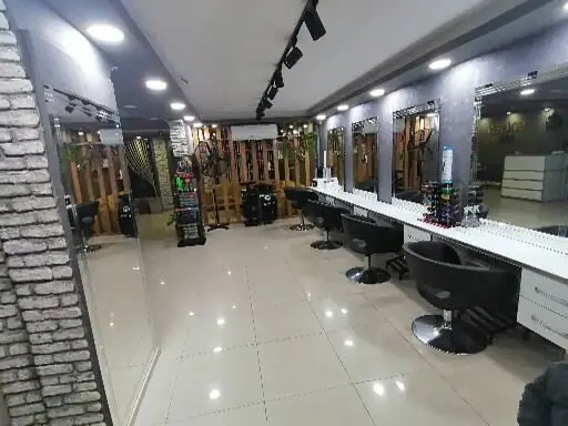 Golden Hands Bayan Kuafor Salonu