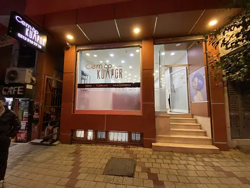 Cem Bayan Kuaförü 2