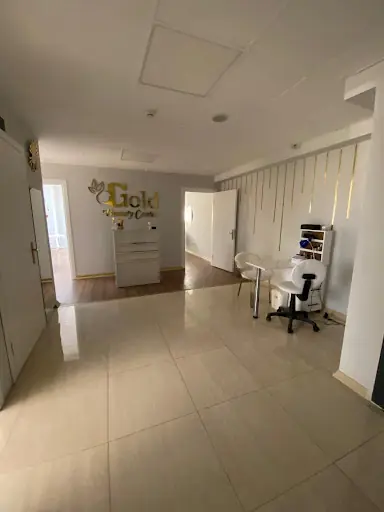 Gold Beauty Center
