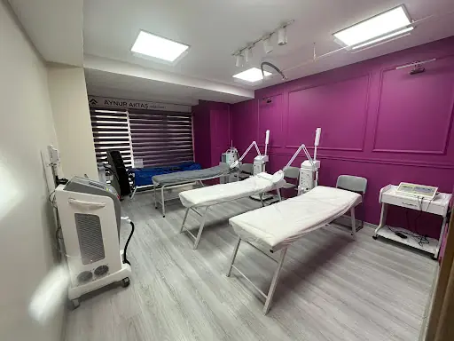 Aynur Aktaş Güzellik Kursu 2