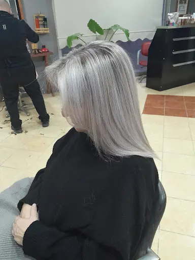 Yıldız & Barış Kuaför Salonu