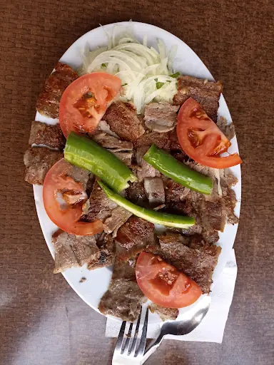 Çakıroğlu Et Lokantası 3