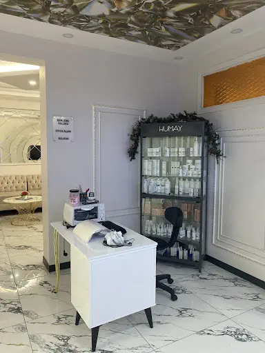 PUREBELLA ESTETİK VE GÜZELLİK MERKEZİ 3