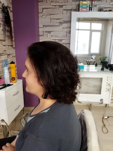 Nihal Bayan Kuaförü & Nails By İlayda