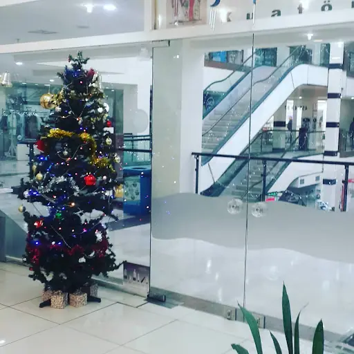 İsis Kuaför 4