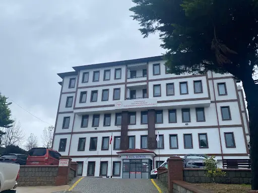 Rize İyidere Mukaddes Kalkavan İlçe Devlet Hastanesi 2
