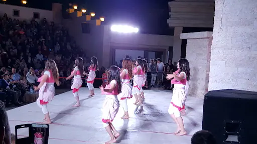 Menderes Belediyesi Gençlik ve Kültür Sanat Merkezi