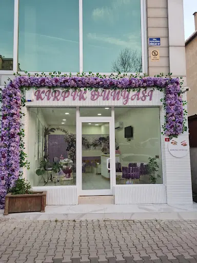 Güzelliğin Dünyasi 3
