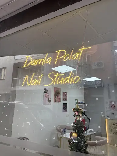 Damla Polat Nail Studio 3