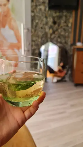 Ceylan Venüs Kuaför & Güzellik Salonu 4