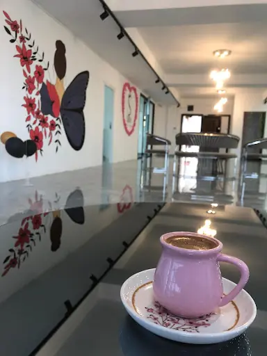 Sera güzellik salonu