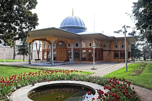 Aynalıkavak Kasrı – Diğer (Güzellik), İstanbul (2. fotoğraf)