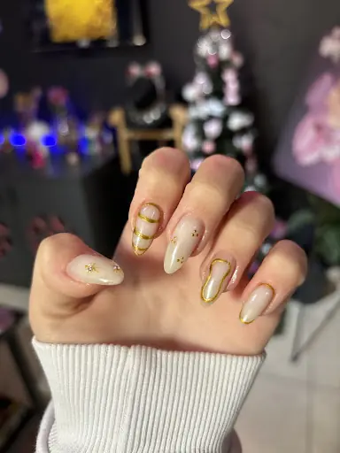 Alley Nail Studio 4