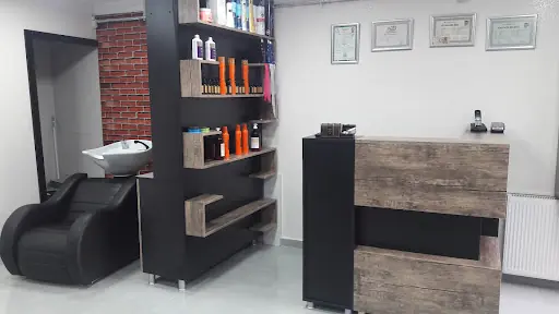Selçuk Bayan Kuaförü Saç Tasarım 3