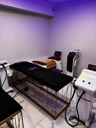 Bali Premium Beauty Bay Bayan Kuaför ve Güzellik Merkezi