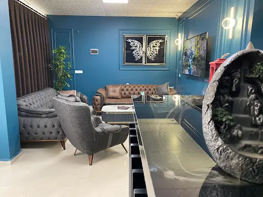 Black Diamond Spa Batman 3