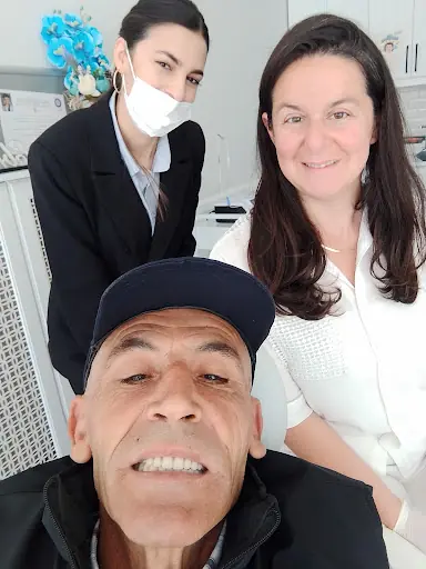 Ebru Baloğlu Kaya Diş Hekimliği 4