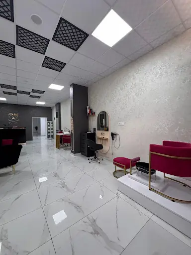 DerinKarademir Beauty(GÜZELLİK MERKEZİ)