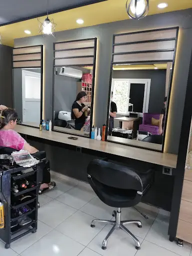 SALON MF KUAFÖR VE GÜZELLİK MERKEZİ 2