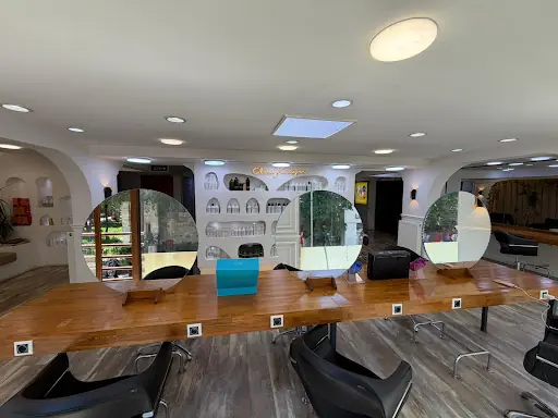 Olcay Kuzgun Hair Studio