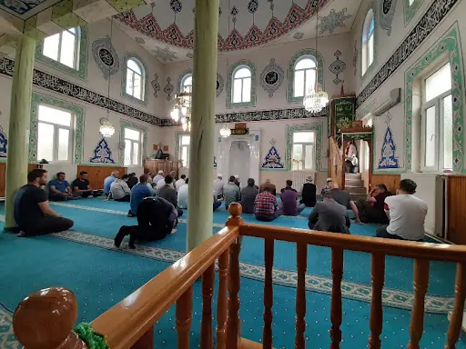 Fatih Sultan Mehmet Cami 2