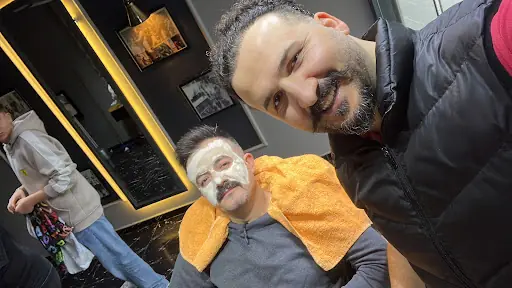 Black & White Kuaför Salonu(BAY)💇🏻‍♂️💇🏻‍♂️ 2
