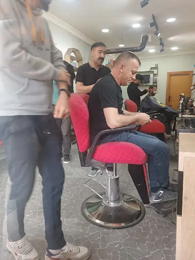 Serkan Kuaför Salonu 4