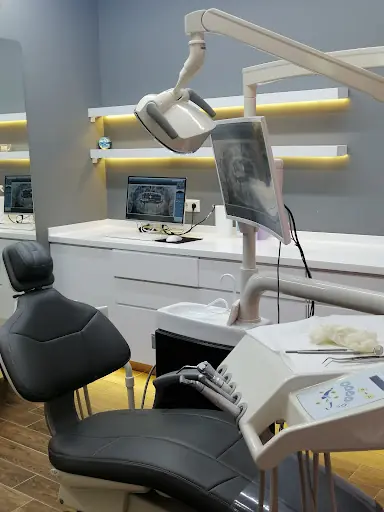 Özel Koşuyolu Park Ağız ve Diş Sağlığı Polikliniği 5