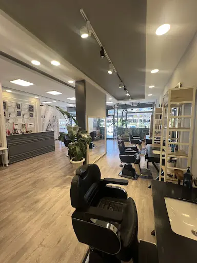 SİNAN ŞAHİN PREMIUM BAY GÜZELLİK SALONU 2