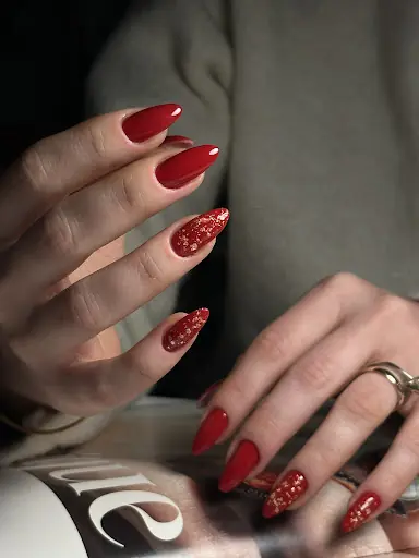 By Derya Arıcı Nail & Beauty Studio 4