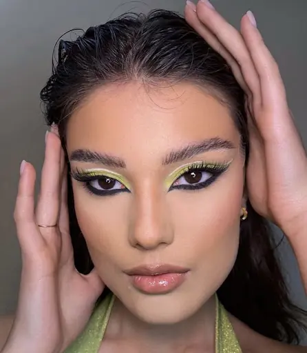 Özge Ayden Makeup & Beauty Studio