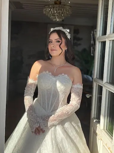 Elif kılıç hair makeup studio 4