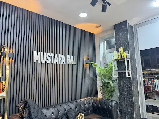 Mustafa Bal Men & Women Hair Studio كوافير رجالي نسائي 4