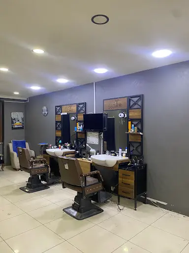 2518 sokak no 8 erkek kuaförü salon sedar 4