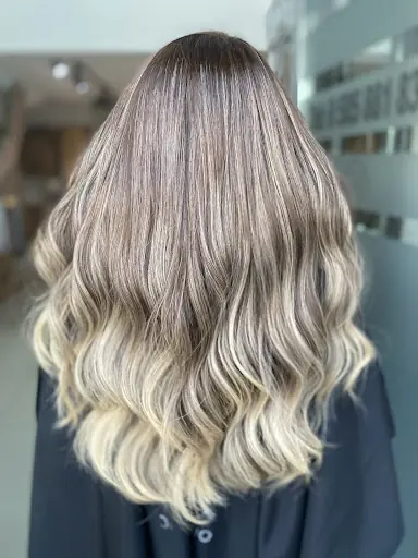 ZEYNEP GÖKSU KUAFÖR SALONU