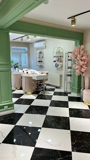 EsteMagic Nişantaşı – Tırnak / Nail Studio, İstanbul (2. fotoğraf)