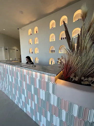 NZL Beauty – Tırnak / Nail Studio, İstanbul